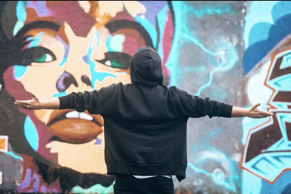 Slim Shadow – poster 2